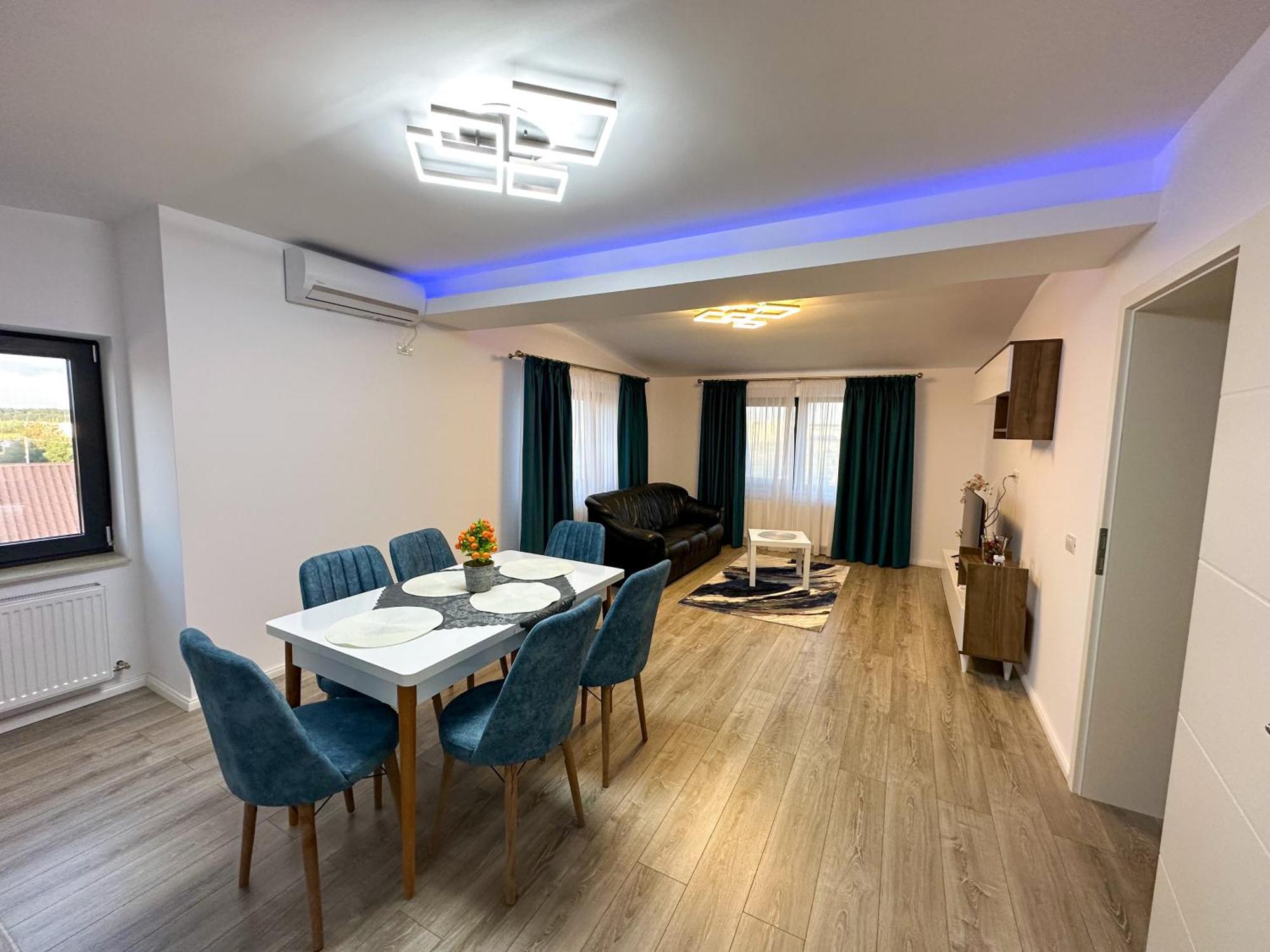 Zim Family Airport Apartment Otopeni Luaran gambar